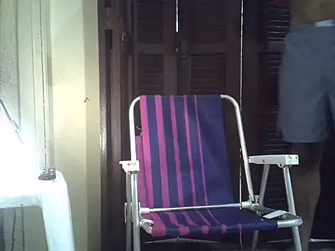 Snapshot of MILITARS chatting on 04/03/26, 07:06 MILITARS online show from 04/03/26, 07:06