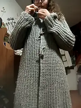 Snapshot of Blulilla69 chatting on 12/27/24, 11:10 Blulilla69 online show from 12/27/24, 11:10