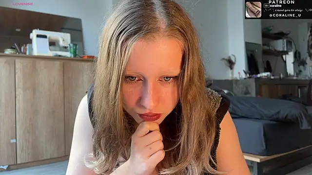 Snapshot of Hairy_Coraline chatting on 01/29/25, 10:16 Hairy Coraline online show from 01/29/25, 10:16