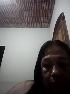 Snapshot of catdool chatting on 04/20/26, 10:11 catdool online show from 04/20/26, 10:11