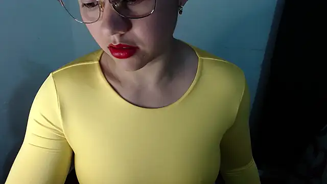 Snapshot of lizbodu chatting on 11/30/25, 10:47 lizbodu online show from 11/30/25, 10:47