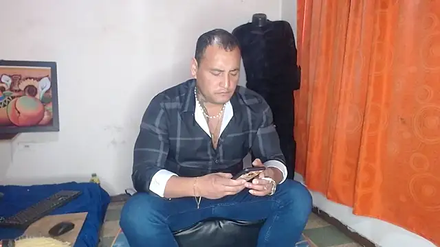 hardrock982 online show from 02/24/25, 02:58