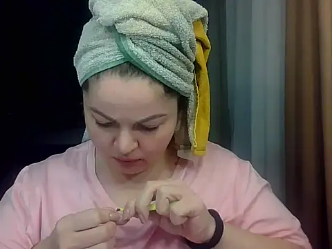 cute  cherry online show from 02/01/26, 06:50