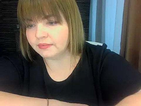 Snapshot of cute__cherry chatting on 03/24/26, 11:15 cute cherry online show from 03/24/26, 11:15