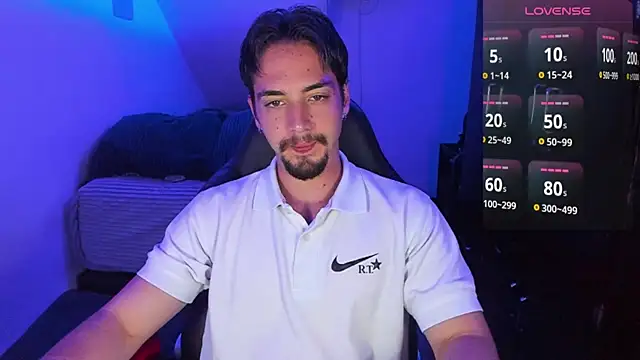 Alex smith00 online show from 02/13/25, 11:26