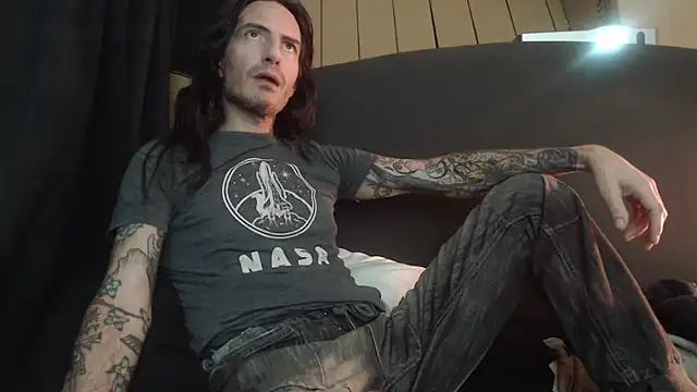 Bailey39 online show from 03/14/25, 11:43