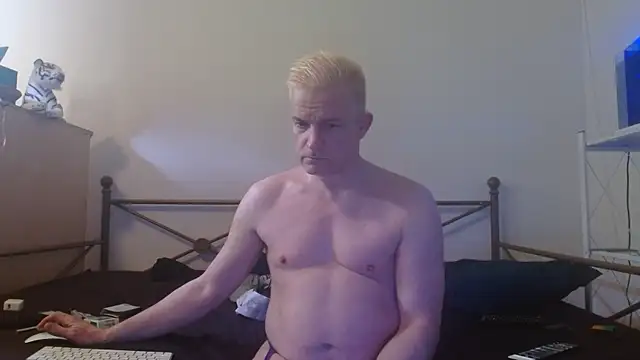 Dragonnycxh online show from 02/06/25, 05:25