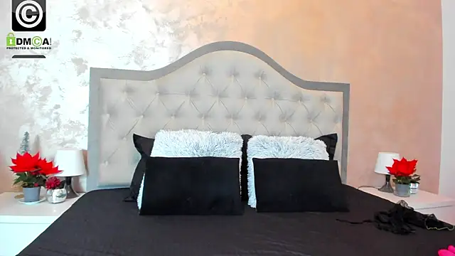 Snapshot of JennaMyers chatting on 12/20/24, 08:34 JennaMyers online show from 12/20/24, 08:34