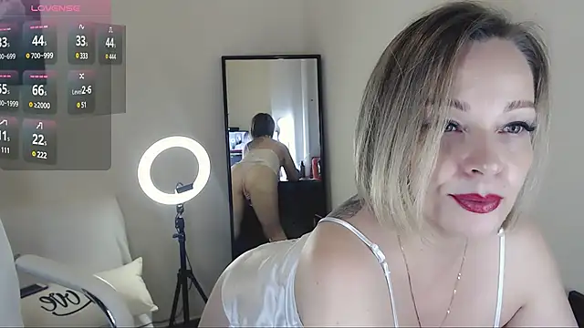 Tilly Eliot online show from 03/18/25, 12:27