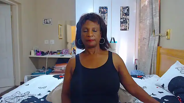 Hotgrannyx online show from 03/09/25, 01:04