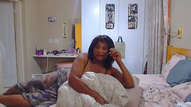 Hotgrannyx online show from 03/22/25, 02:03