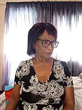 Snapshot of Hotgrannyx chatting on 03/08/26, 01:15 Hotgrannyx online show from 03/08/26, 01:15