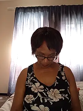 Snapshot of Hotgrannyx chatting on 03/14/26, 07:47 Hotgrannyx online show from 03/14/26, 07:47