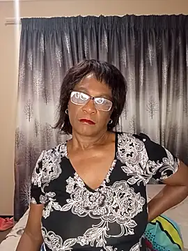 Snapshot of Hotgrannyx chatting on 03/21/26, 02:27 Hotgrannyx online show from 03/21/26, 02:27