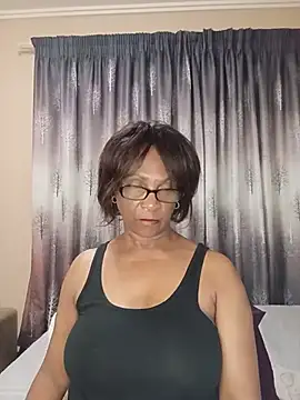 Snapshot of Hotgrannyx chatting on 07/18/26, 05:28 Hotgrannyx online show from 07/18/26, 05:28