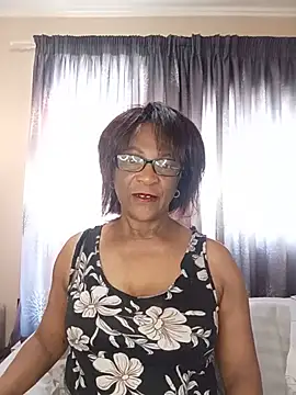 Snapshot of Hotgrannyx chatting on 07/19/26, 05:55 Hotgrannyx online show from 07/19/26, 05:55