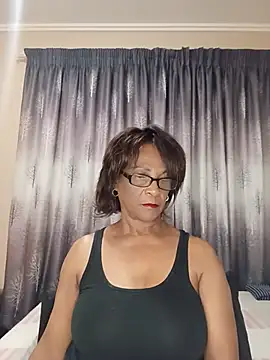 Snapshot of Hotgrannyx chatting on 07/24/26, 05:22 Hotgrannyx online show from 07/24/26, 05:22