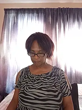 Snapshot of Hotgrannyx chatting on 07/29/26, 11:41 Hotgrannyx online show from 07/29/26, 11:41