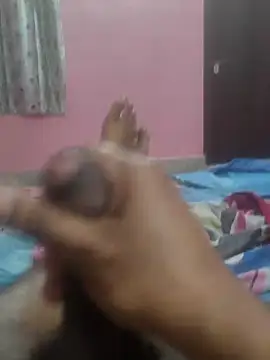 Snapshot of omar23121 chatting on 01/21/25, 07:50 omar23121 online show from 01/21/25, 07:50