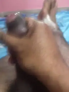 Snapshot of omar23121 chatting on 01/22/25, 05:49 omar23121 online show from 01/22/25, 05:49