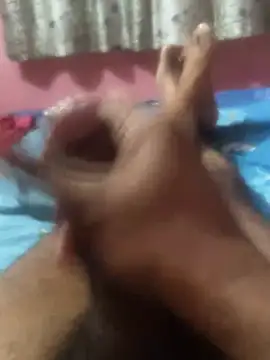 Snapshot of omar23121 chatting on 02/28/25, 03:04 omar23121 online show from 02/28/25, 03:04