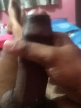 Snapshot of omar23121 chatting on 03/05/25, 03:07 omar23121 online show from 03/05/25, 03:07