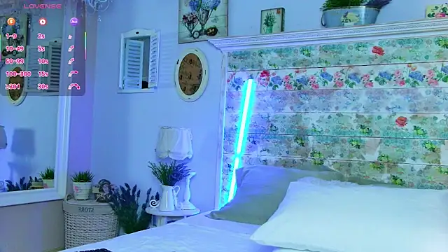 NikkiStarX online show from 11/20/25, 04:01