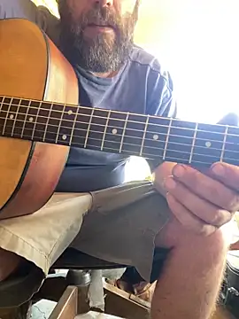 Snapshot of Charlie-N-Bubblez chatting on 03/20/25, 08:51 Charlie-N-Bubblez online show from 03/20/25, 08:51