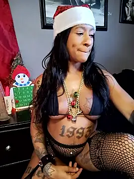 Snapshot of iitsolivia13 chatting on 12/16/24, 08:37 iitsolivia13 online show from 12/16/24, 08:37