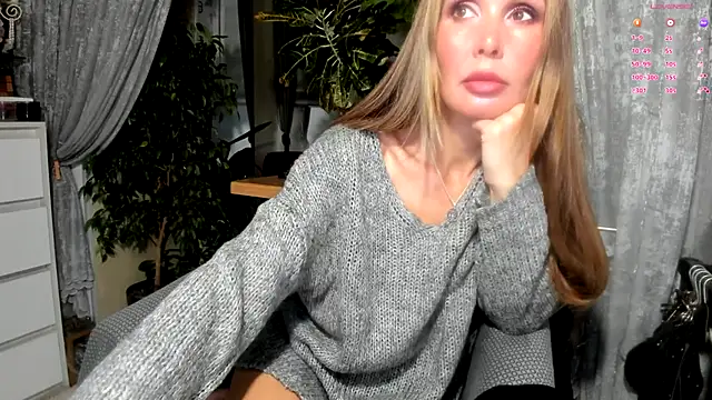 Aurora108 online show from 11/07/25, 10:54