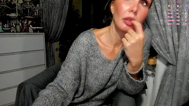 Aurora108 online show from 11/12/25, 05:35