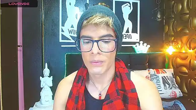 angel sexyevil online show from 01/16/25, 12:20