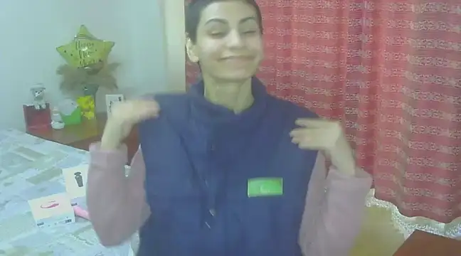 Snapshot of hotSANDRA_STARR chatting on 01/19/25, 02:49 hotSANDRA STARR online show from 01/19/25, 02:49