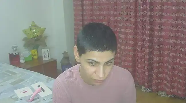 Snapshot of hotSANDRA_STARR chatting on 01/20/25, 12:15 hotSANDRA STARR online show from 01/20/25, 12:15