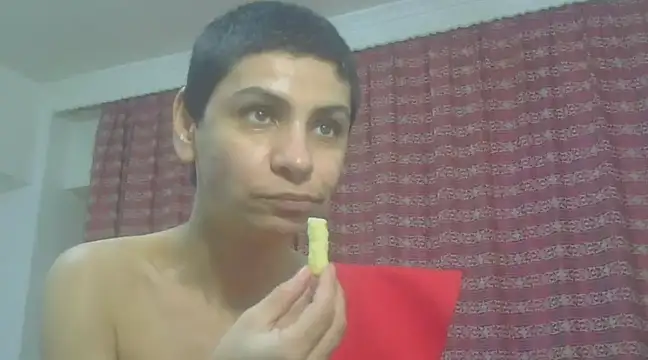 Snapshot of hotSANDRA_STARR chatting on 02/02/25, 10:17 hotSANDRA STARR online show from 02/02/25, 10:17