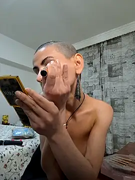 Snapshot of hotSANDRA_STARR chatting on 03/13/25, 10:54 hotSANDRA STARR online show from 03/13/25, 10:54