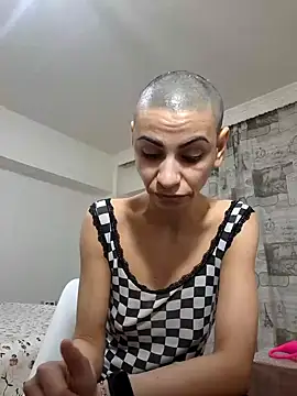 Snapshot of hotSANDRA_STARR chatting on 03/18/25, 07:42 hotSANDRA STARR online show from 03/18/25, 07:42