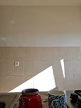 Snapshot of hotSANDRA_STARR chatting on 09/28/25, 12:54 hotSANDRA STARR online show from 09/28/25, 12:54