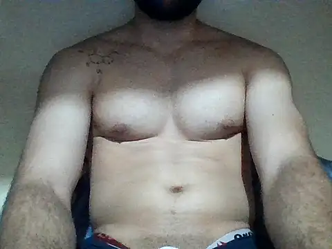 Snapshot of peneduro_19 chatting on 10/30/25, 01:40 peneduro 19 online show from 10/30/25, 01:40