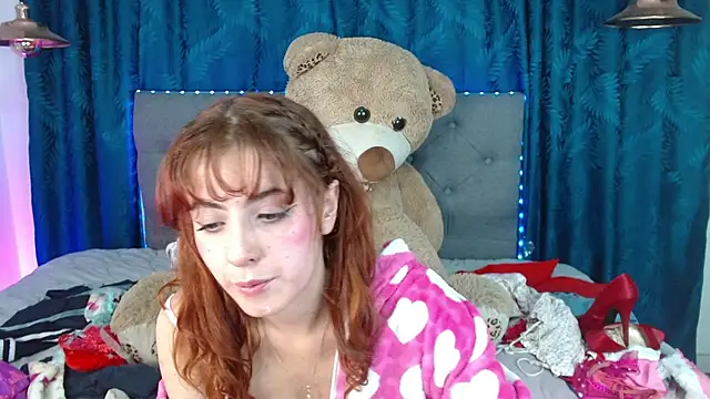 sarah lovesu online show from 03/14/25, 11:43