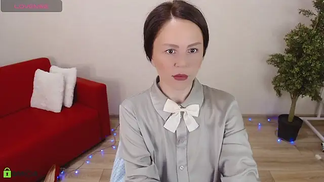 VickyGolden online show from 04/13/26, 05:13