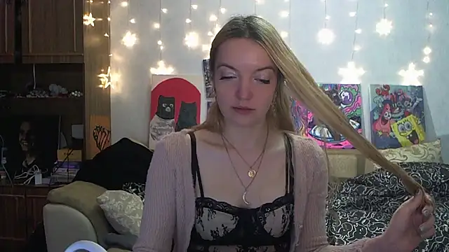 SecretSophia online show from 01/05/25, 12:42