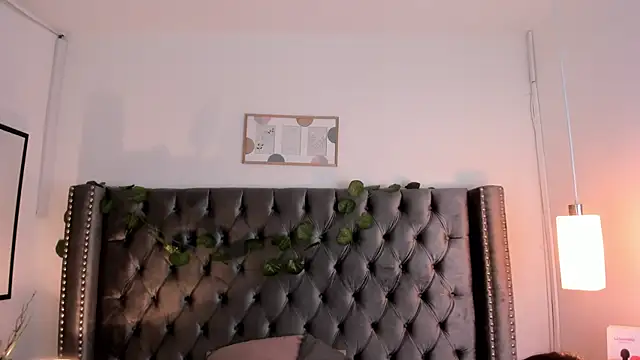 Snapshot of Kim_Blane chatting on 01/25/25, 03:30 Kim Blane online show from 01/25/25, 03:30