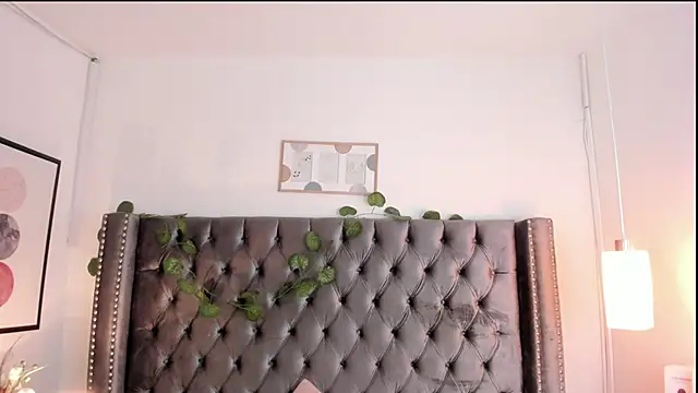 Snapshot of Kim_Blane chatting on 02/07/25, 11:12 Kim Blane online show from 02/07/25, 11:12