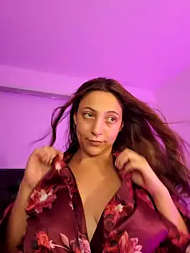 VickyHoult online show from 01/29/25, 11:25