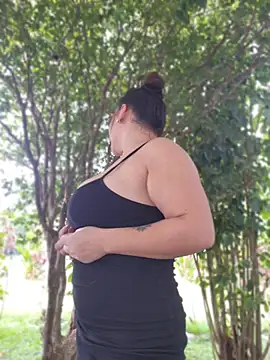 Snapshot of VickyHoult chatting on 03/17/26, 07:50 VickyHoult online show from 03/17/26, 07:50