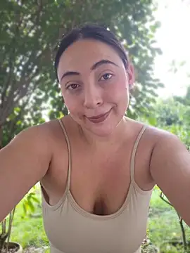 Snapshot of VickyHoult chatting on 03/29/26, 09:48 VickyHoult online show from 03/29/26, 09:48