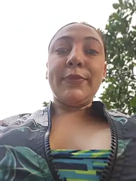 Snapshot of VickyHoult chatting on 04/04/26, 09:34 VickyHoult online show from 04/04/26, 09:34