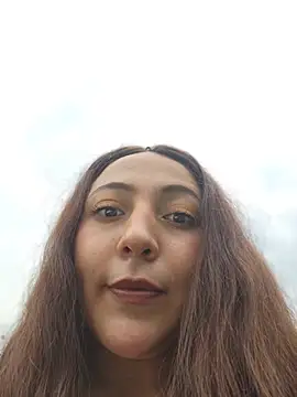 Snapshot of VickyHoult chatting on 04/22/26, 09:38 VickyHoult online show from 04/22/26, 09:38