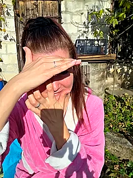 Analimado18 online show from 11/02/25, 12:07